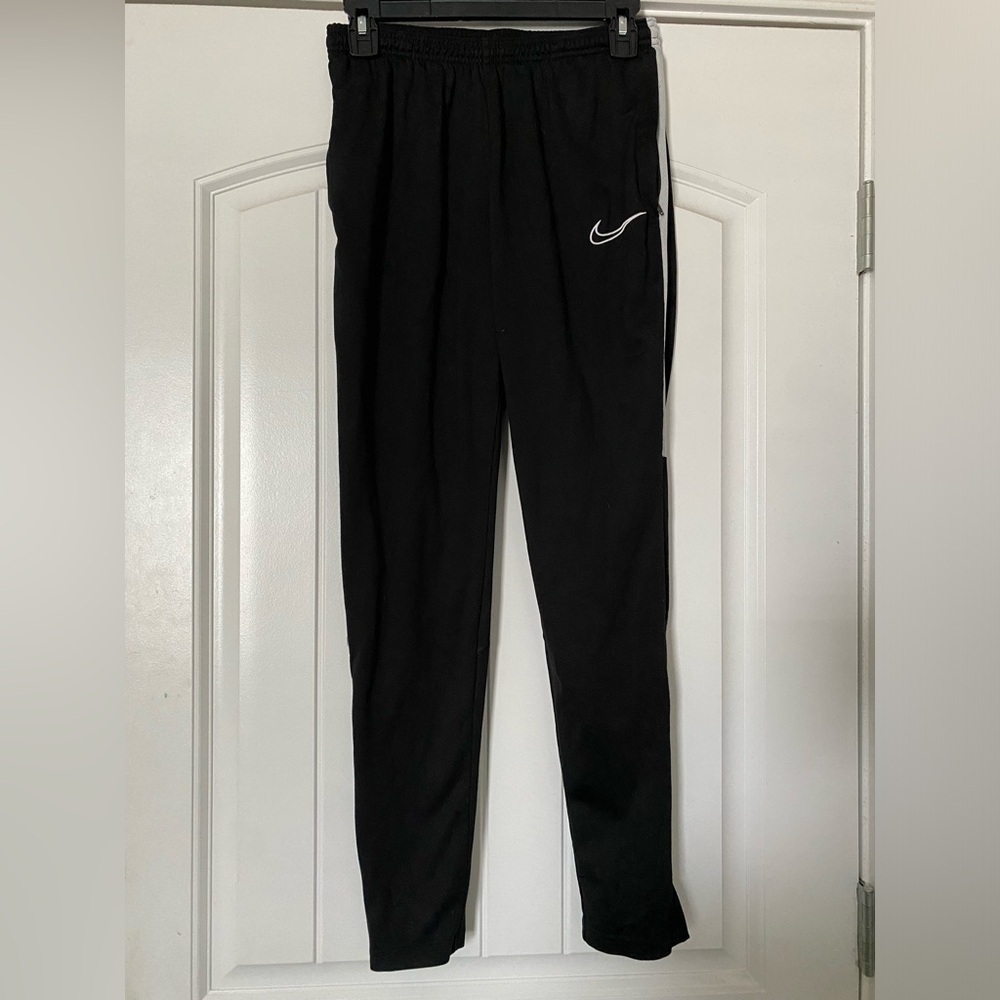 Nike Men’s Dri-Fit Black Athletic Jogger Sweatpants - Small